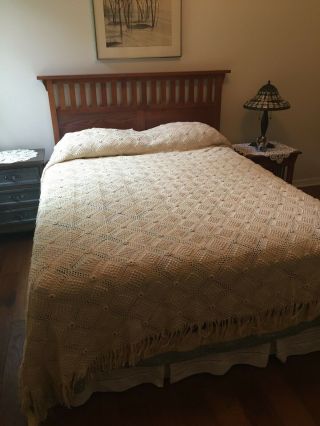Antique,  Vtg Crocheted Bed Coverlet Quilt Double - Queen Pattern