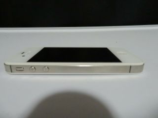 Apple iPhone 4s - 64GB - White  A1387 (CDMA,  GSM) RARE IOS 5 3