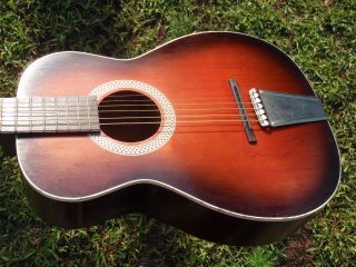 Vintage Stella Model 319 Acoustic Guitar Ready to Play. 2