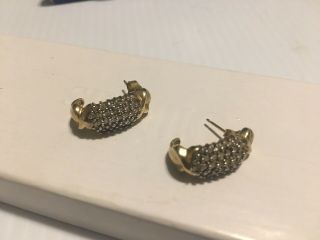 Vintage 14k Gold And Diamond Cluster Earrings.  Diamonds And Guaranteed