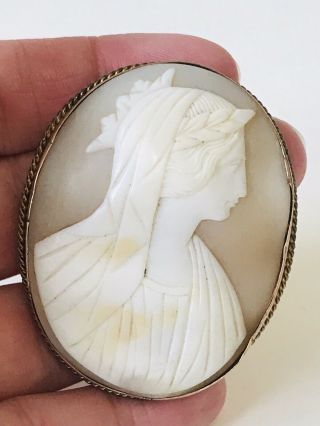 Antique 9ct Gold And Carved Cameo Victorian Brooch