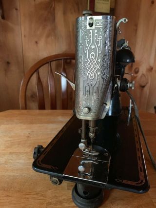 1940 ' s Singer Sewing Machine w/ Accessories and Book Vintage Antique &Foot pedal 5