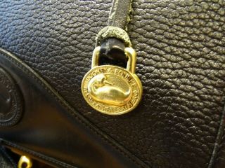 Vintage Dooney & Bourke All Black Leather Messenger Handbag Crossbody 90s 7