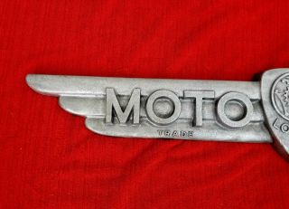 Rare Vintage Pre - War Universal Lorain MOTO CRANE Front Emblem 2