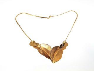 Vintage TRIFARI Gold - tone Snake Chain Leaves Design Necklace Jewellery 5