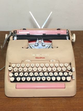 Vintage Smith Corona 5TE Electric Typewriter Pink 1950 ' s 2