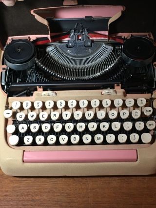 Vintage Smith Corona 5TE Electric Typewriter Pink 1950 ' s 6