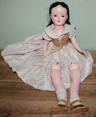 Vintage Madame Alexander Snow White Doll - Sleepy Eyes Shoes Gown -