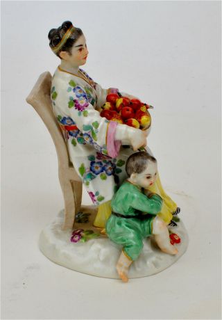 MEISSEN RARE FIGURINE CHINESE LADY & WITH TRAY OF PEARS MODEL NO:2645 10