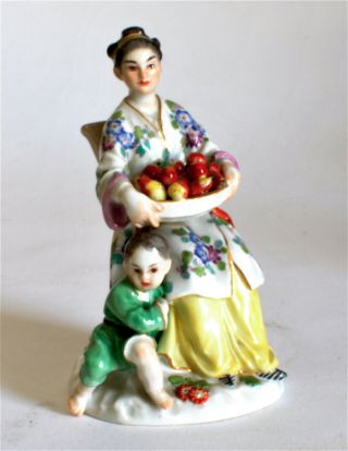 MEISSEN RARE FIGURINE CHINESE LADY & WITH TRAY OF PEARS MODEL NO:2645 2