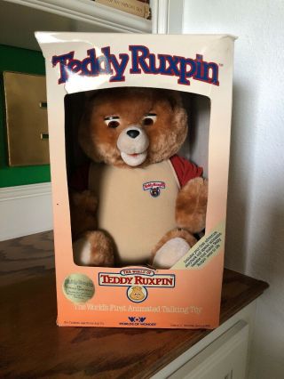 Vintage Teddy Ruxpin 1985 Comes With Everything Listed