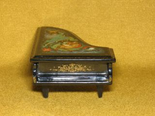 Vintage Russian little lacquer box Palekh Hand Painted 2