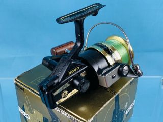 Daiwa Black And Gold Series BG20 Vintage Spinning Fishing Reel 4