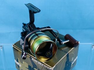 Daiwa Black And Gold Series BG20 Vintage Spinning Fishing Reel 5