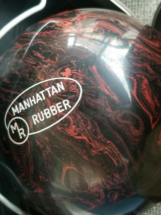 Vintage Manhattan Rubber Undrilled Bowling Ball With Hard Case