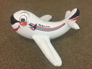 Rare Vintage Delta Inflatable Airlines Flight Plane Toy