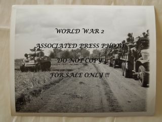 1945 Rare Associated Press Photo Ww Ii,  American Tanks & Soldiers In Philippine