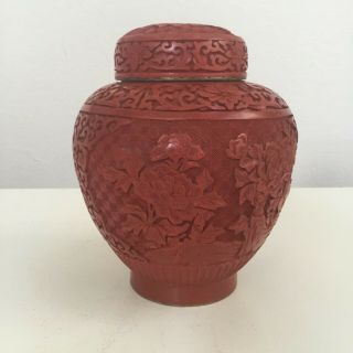 VINTAGE CHINESE HAND CARVED CINNABAR RED LACQUER VASE URN JAR WITH LID 7 