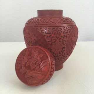 VINTAGE CHINESE HAND CARVED CINNABAR RED LACQUER VASE URN JAR WITH LID 7 