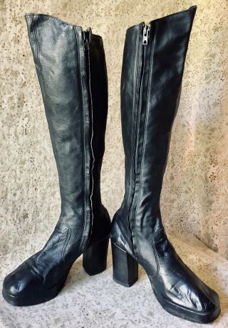 Vtg 60s Vendettes black leather mod goth gogo chunky heel platform boots sz 7.  5 3