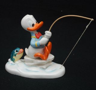 Vintage Walt Disney Productions Goebel,  W.  Germany Figurine - Donald Duck Fishing