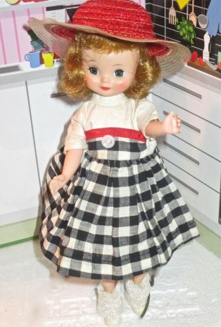 1st Series Vintage Betsy McCall Doll in Town & Country 2