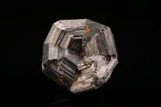 RARE Rutile Crystal Eightling Twin MAGNET COVE,  ARKANSAS 2