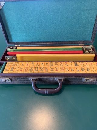 Vintage Bakelite Mah Jongg Game Set - Butterscotch - 152 Tiles Racks Case