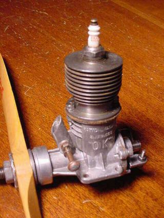 Vintage 1945 OK 60 Ignition Model Airplane Engine 3