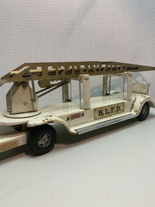 Vintage 1950’s Buddy L Extension Ladder Fire Truck 3
