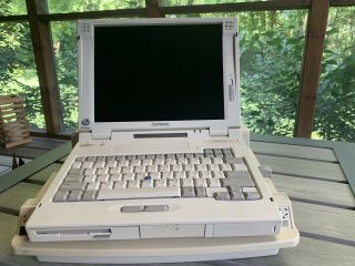 Outstanding Vintage Compaq Lte 5400 Laptop And Rare Base Station - Great