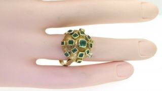 Vintage 18K yellow gold 3.  0CT Colombian emerald dome cocktail ring size 7.  25 5