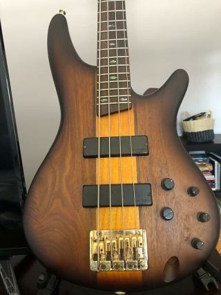 Rare 2000s Ibanez Sr750 4 - String Bass Guitar,  Case
