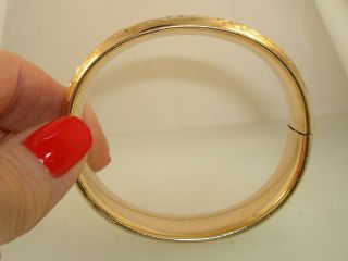 ANTIQUE VICTORIAN ROSE GOLD FILLED REPOUSSE HINGED BANGLE 