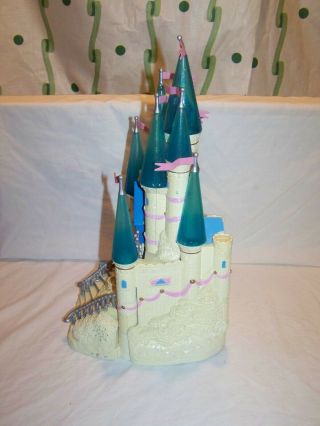 Disney Princess Cinderella Castle Polly Pocket Trendmasters with Figures & 5