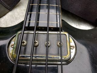 Vintage Hohner Fretless Bass Black Semi - Hollow Body Black Widow w Case 7