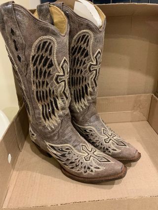 Corral Vintage Black Wing And Cross Women’s Size 7 Cowboy Boots