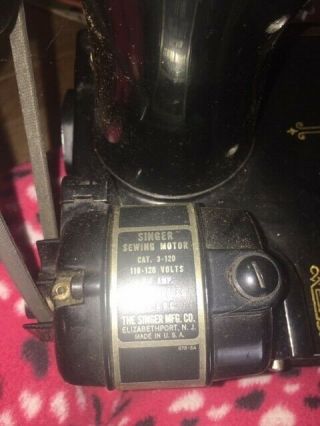 1951 Vintage Singer Centennial Model 221 - 1 sewing machine case/bonus 9