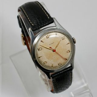 Vintage Swiss Hand - Winding Wristwatch