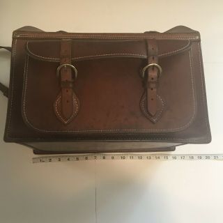 Vintage Highlander Accents Ltd.  Leather Shooting Bag / Hunting Bag / Bird Bag