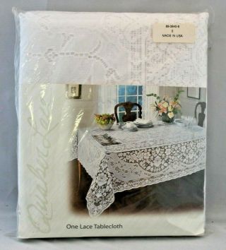 Vintage Quaker Lace White Tablecloth Whitehouse Pattern 70 X 108 Oblong