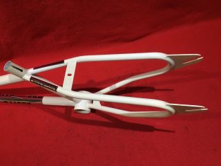 NOS VINTAGE 1985 HUTCH PRO RAIDER FRAME WHITE BMX FREESTYLE RACING 3