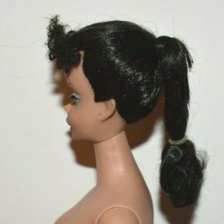 Vintage Ponytail Barbie 4,  Blue eyeshadow,  Black Hair 4