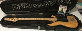 Peavey Fury Usa Made 4 String Bass Vintage - Ash - With Hard Case