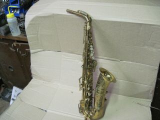 Vintage 1949 1950 1951 Buesher 140 Aristocrat Saxophone Ser 334013 Big B Alto
