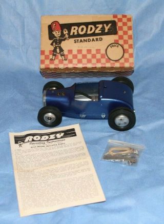 Cameron Rodzy Standard - 1940 ' s 1950 ' s Rare / Vintage Tether Car (Metalic Blue) 4