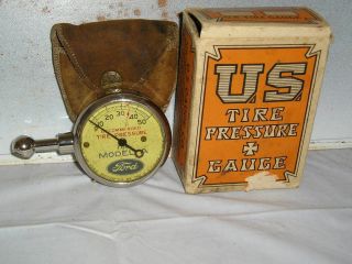 Vintage Model A Ford US Tire Gauge a Antique Pouch plus a very Rare US Gauge BOX 2