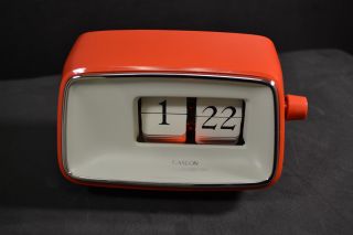 Vintage Caslon 201 Red Case Mod Modern Eames Flip Clock