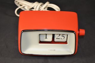 Vintage Caslon 201 Red Case Mod Modern Eames Flip Clock 2