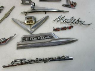 25X Vintage Car Emblems/Logos/Badges Pontiac Ford Custom Torino Malibu SST V8 2